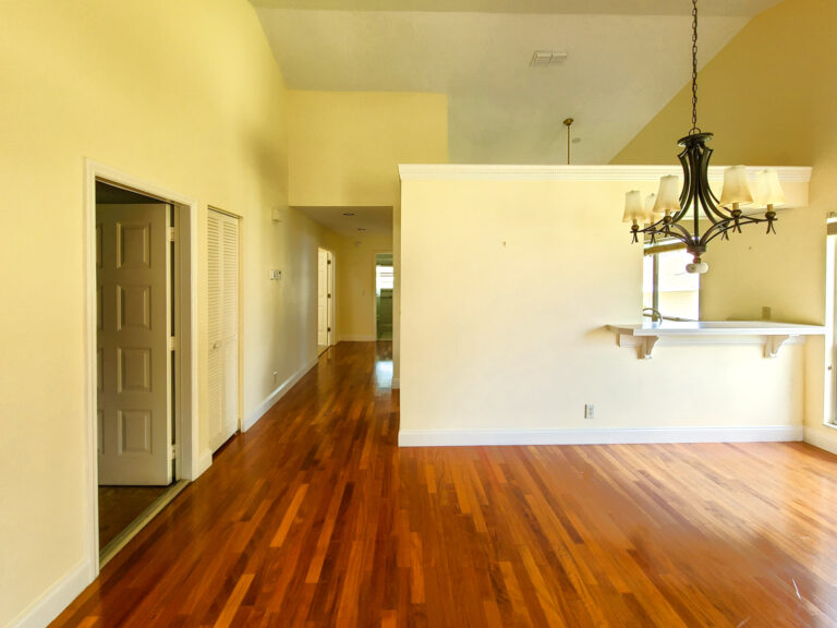 Living room looking toward front entrance Ocala FL townhouse
